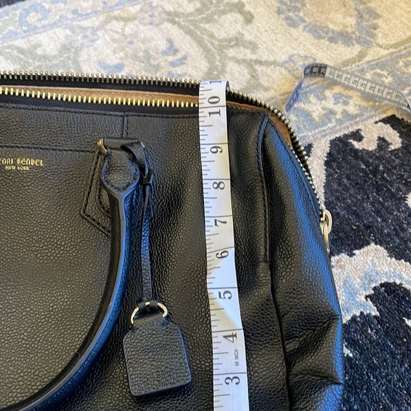 Henri Bendel West 57th Black leather Barrel Satchel - Picture 11 of 11